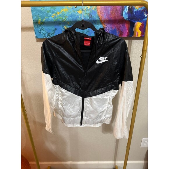 Nike Zip Up Windbreaker Hoodie - Picture 1 of 9